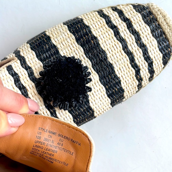 Kate Spade mules with Pom, size 10 - Picture 5 of 7